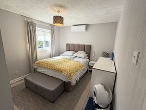 Bedroom- click for photo gallery